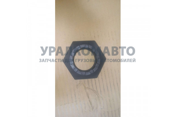 Гайка передней ступицы корончатая  VGD95,T5G